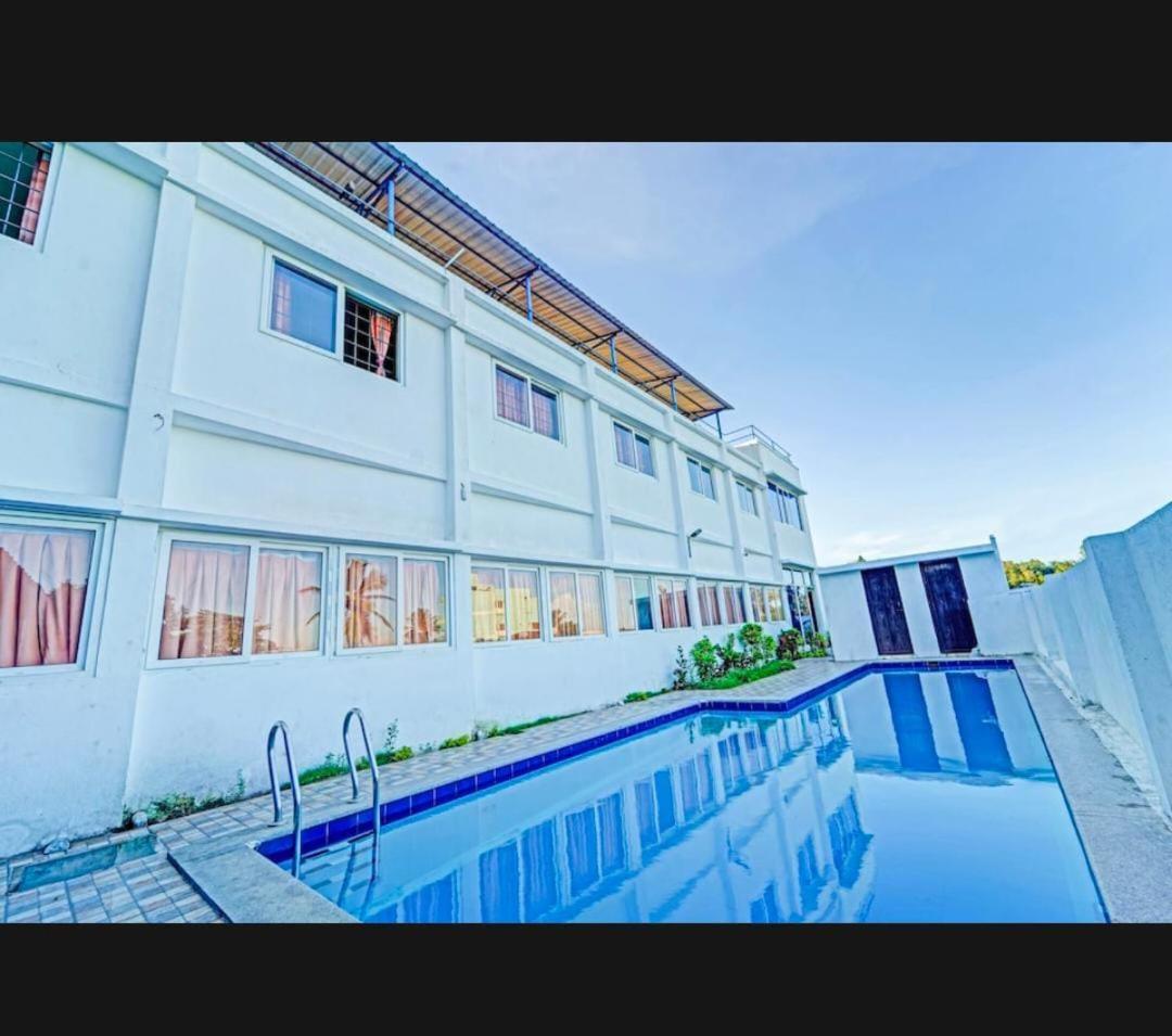 Visha Park International Hotel Tirupporur Exterior photo